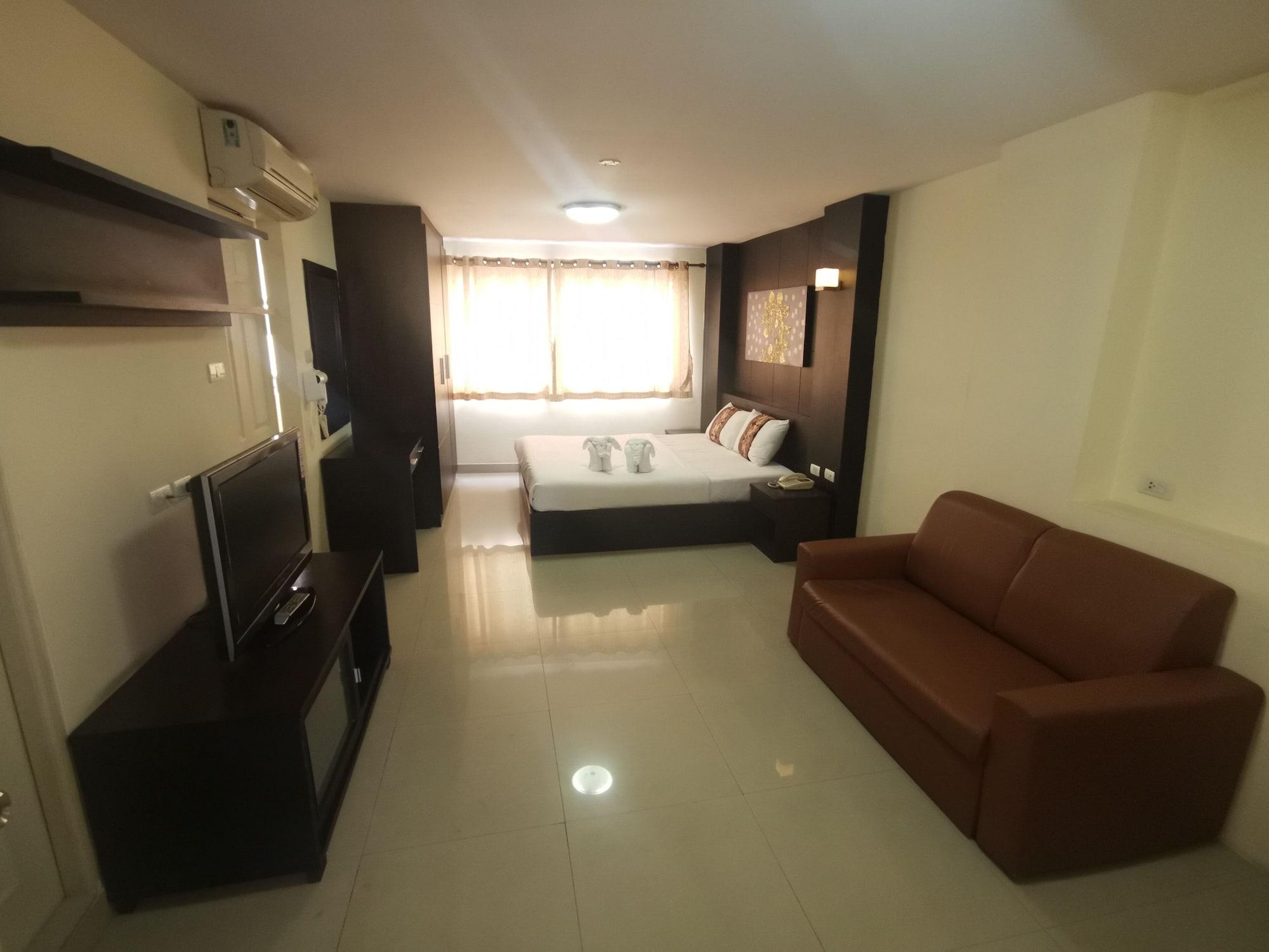 Regent Suvarnabhumi Hotel Банкок Екстериор снимка